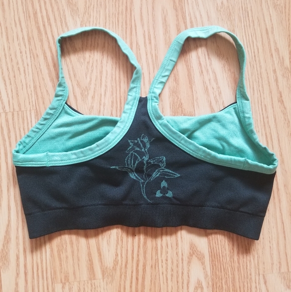 Sports bra - Picture 2 of 2